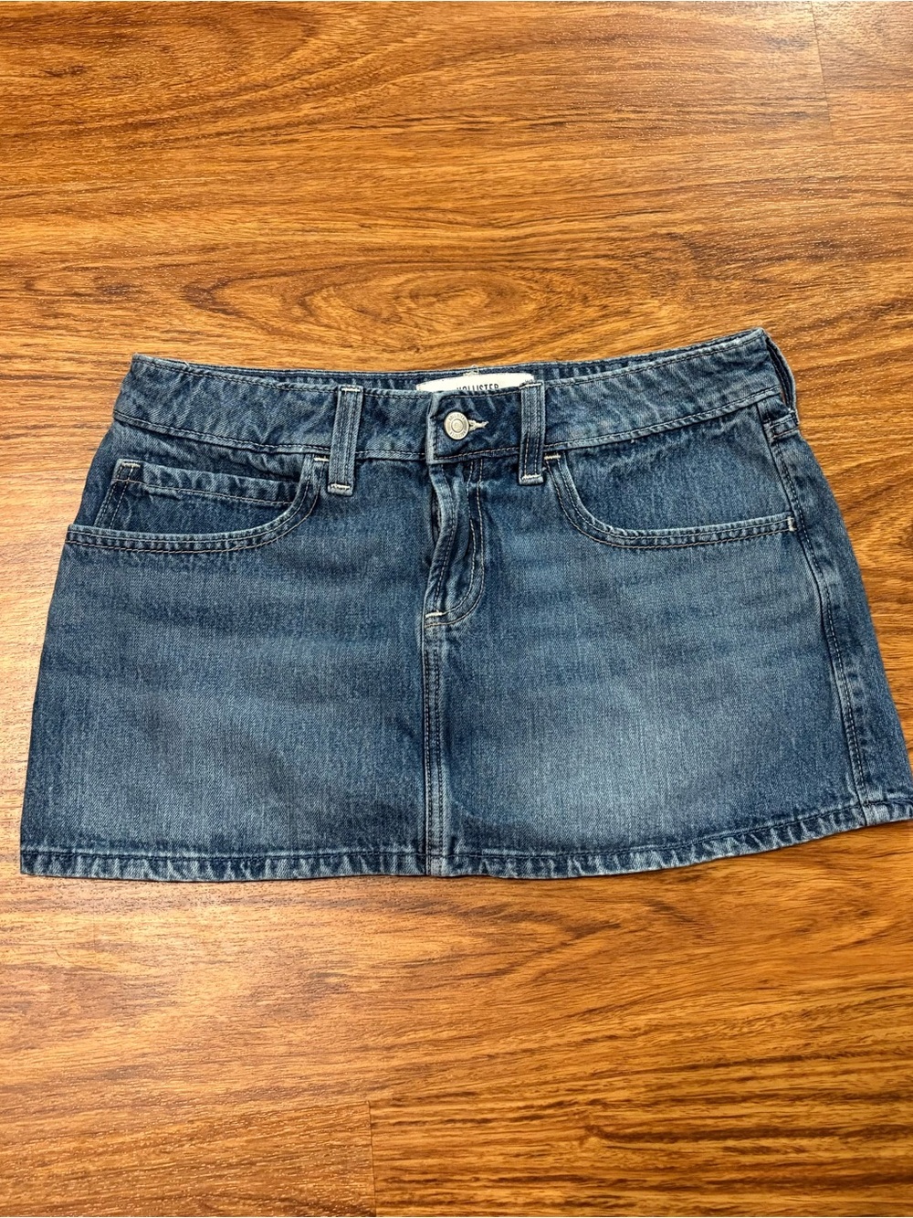 Hollister Dark Blue Denim Mini Skort - Spandex Shorts Under - Star Pockets W-27”